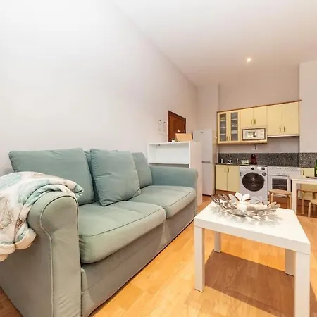 Apartment Charming In - Private Garden Gijón