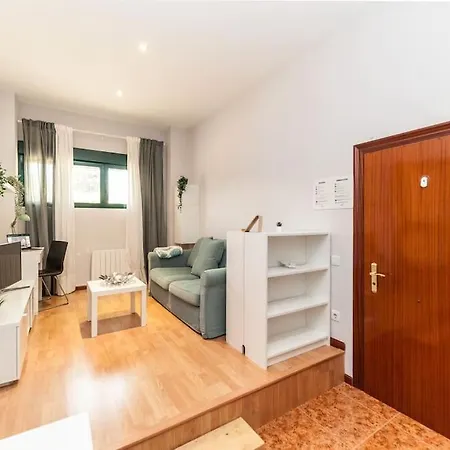 Apartment Charming In - Private Garden Gijón